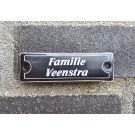 Name plate sign curved with border + frame