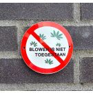 Blowen is niet toegestaan